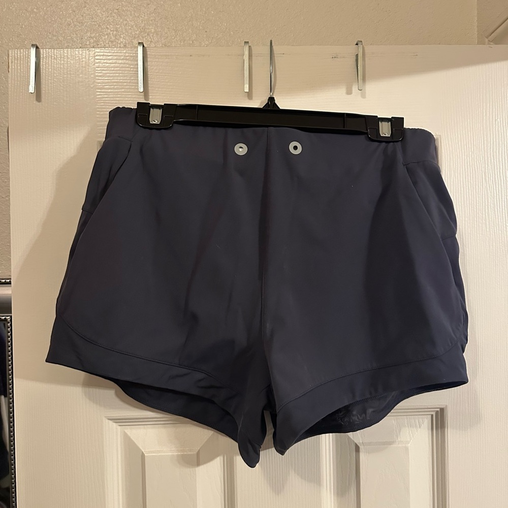 Navy High-Rise Boutique Shorts | Lululemon Align Feel